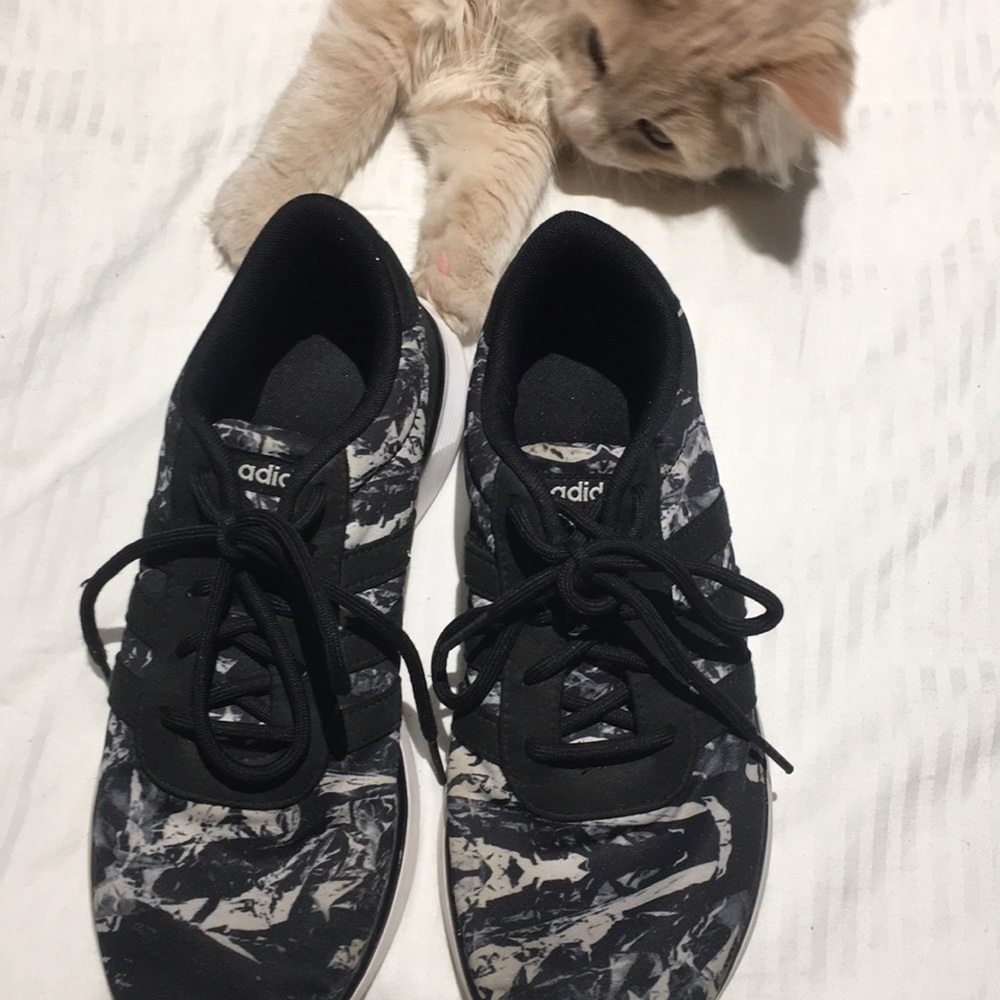 adaias shoes size 8